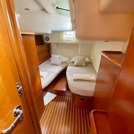 Jeanneau Sun Odyssey 54 Ds Lulu' Nydri (Lefkada)