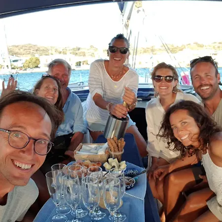 Botel Jeanneau Sun Odyssey 54 Ds Lulu' *